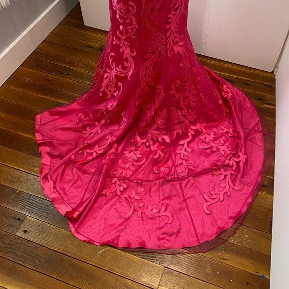 Bright Pink Formal Gown with Train - Picture 5 of 7
